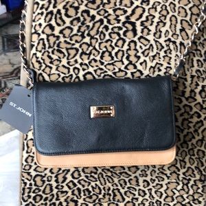 St. John Crossbody with detachable strap blk&brn